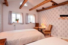 Hotels in Øster Assels